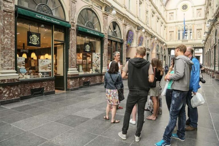 Brussels: Chocolate Appreciation and Tasting Walking Tour - Five chocolatiers in one walk: how the tastings actually work