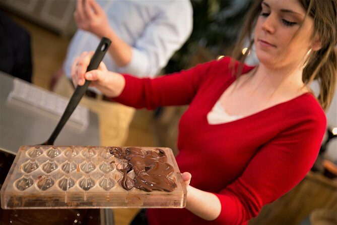 Brussels Chocolate Walking Tour and Workshop - Price and value: what you’re paying for