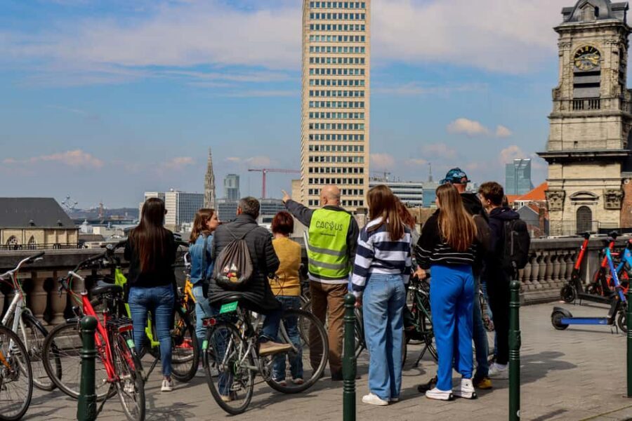 Brussels: City Highlights and Hidden Gems Bike Tour - Why This 3.5-Hour Brussels Bike Tour Works So Well