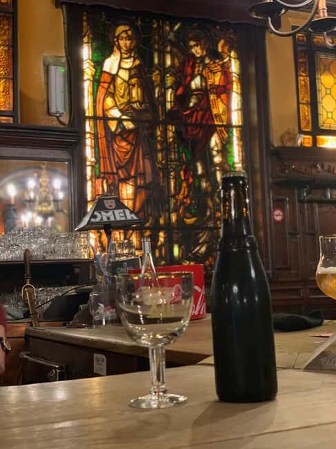 Brussels : Exclusive Chocolate, Beer, Waffle & Whiskey tour - Beer that isn’t a gimmick: Trappist, Lambic, abbey, and microbrews