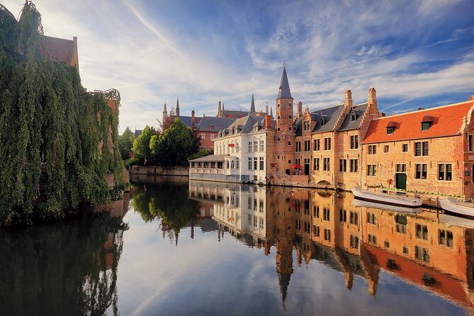 Brussels to Bruges: Private & Personalized Day Trip with a Local - Step Inside One of Europe’s Oldest Hospitals