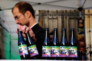 Discover Brussels beer world with a chocolate pairing by a young local - How the tasting really works (5 styles, guided notes, no guesswork)