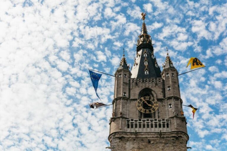 From Brussels: Guided Day Trip to Bruges and Ghent - Bruges: Lake of Love, Begijnhof, and the Belfry on Castle Square