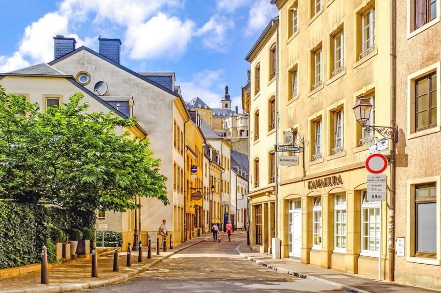 From Brussels: Guided Day Trip to Dinant and Luxembourg - Price and logistics: does $66 feel like a fair deal