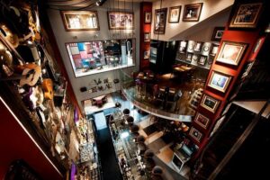 Hard Rock Cafe Brussels with Set Lunch or Dinner - Priority Seating: What Skip the Line Really Means Here